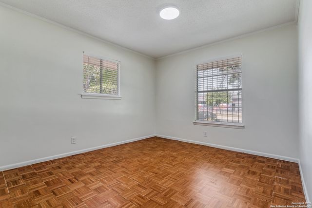 502 Thames, San Antonio, TX 78216