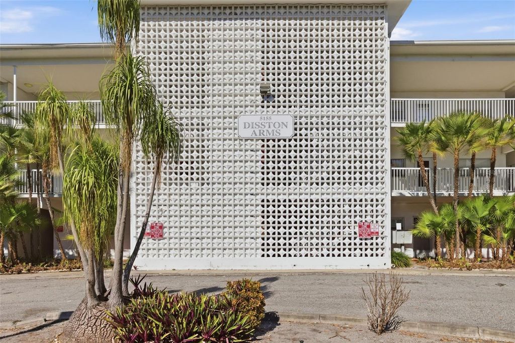 5155 9TH AVENUE N 310, St Petersburg, FL 33710