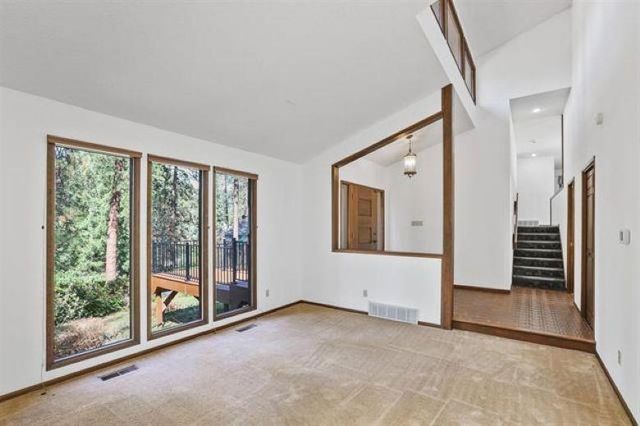 15010 E Shelley Ct, Veradale, WA 99037