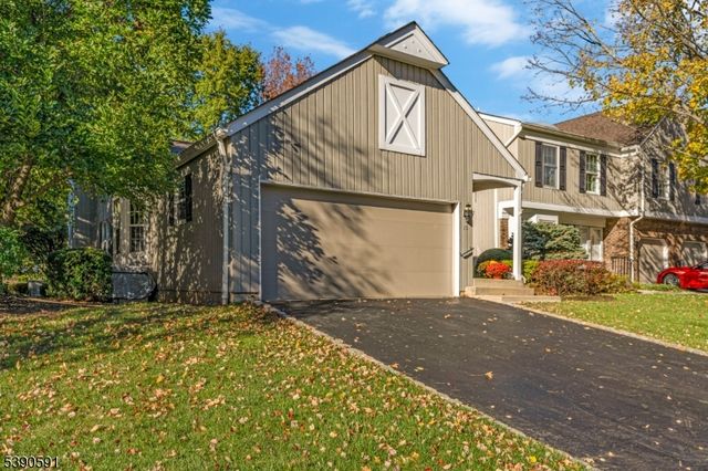 15 Dexter Dr N, Bernards Twp., NJ 07920