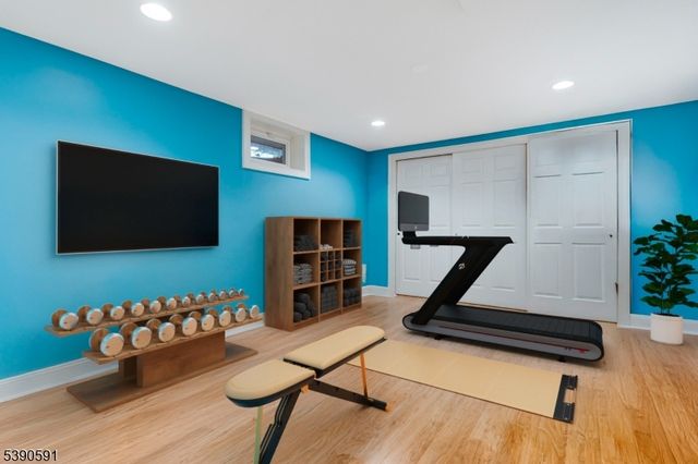 15 Dexter Dr N, Bernards Twp., NJ 07920