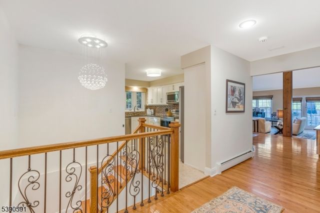 15 Dexter Dr N, Bernards Twp., NJ 07920