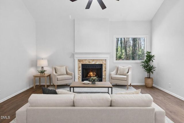 806 E Maynard, Durham, NC 27704