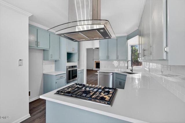 806 E Maynard, Durham, NC 27704