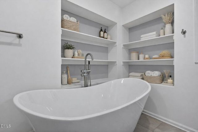 806 E Maynard, Durham, NC 27704