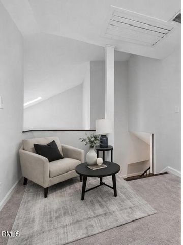 806 E Maynard, Durham, NC 27704