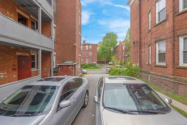 143 Putnam Street, Hartford, CT 06106