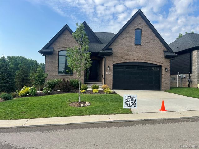47443 Verona Ct, Plymouth Charter Township, MI 48170