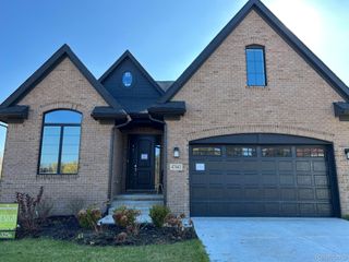 47443 Verona Ct, Plymouth Charter Township, MI 48170