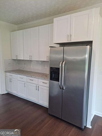 965 S trotters farm Road, Fairburn, GA 30213