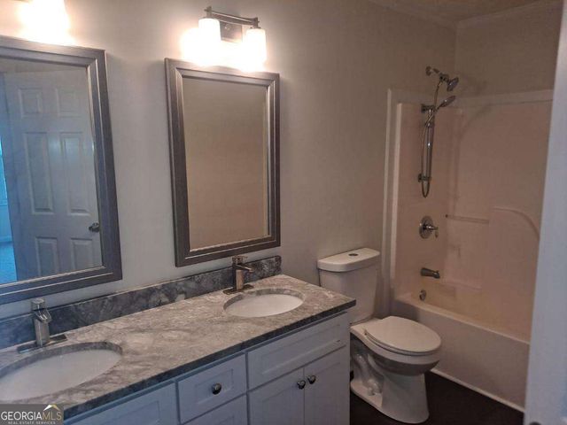 965 S trotters farm Road, Fairburn, GA 30213