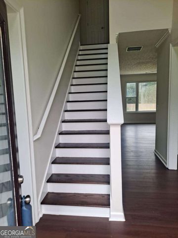 965 S trotters farm Road, Fairburn, GA 30213