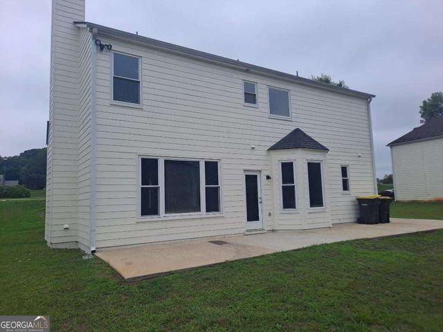 965 S trotters farm Road, Fairburn, GA 30213