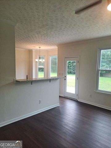 965 S trotters farm Road, Fairburn, GA 30213
