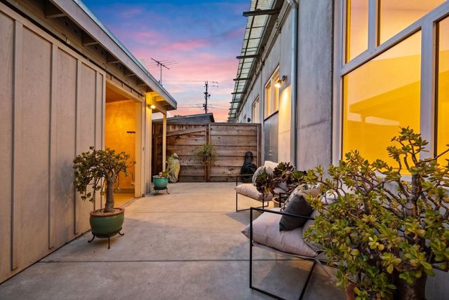 108 High Road, Santa Cruz, CA 95060