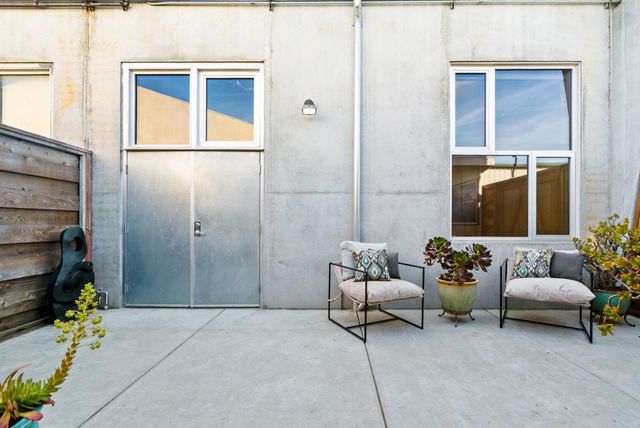 108 High Road, Santa Cruz, CA 95060