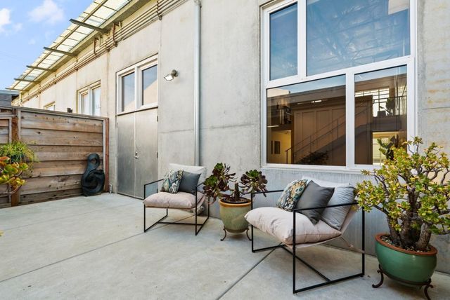 108 High Road, Santa Cruz, CA 95060