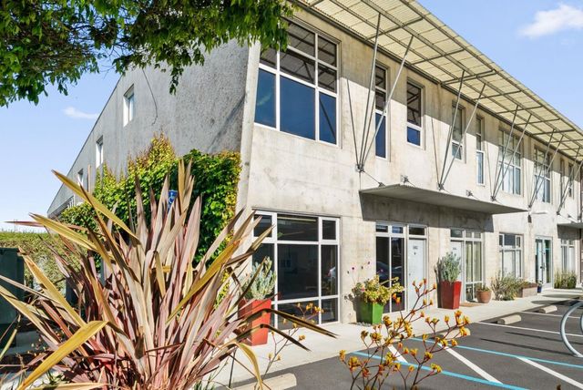 108 High Road, Santa Cruz, CA 95060