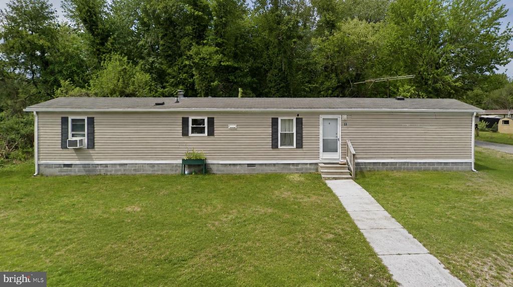 90 COVE RD, Dover, DE 19904