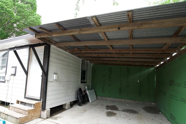 6741 Avenue E, Houston, TX 77011