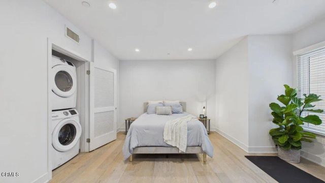137 S Wilson Avenue 106, Pasadena, CA 91106