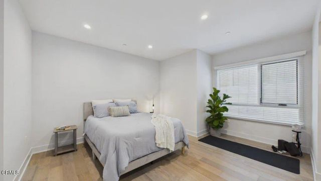 137 S Wilson Avenue 106, Pasadena, CA 91106