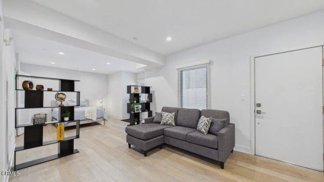 137 S Wilson Avenue 106, Pasadena, CA 91106