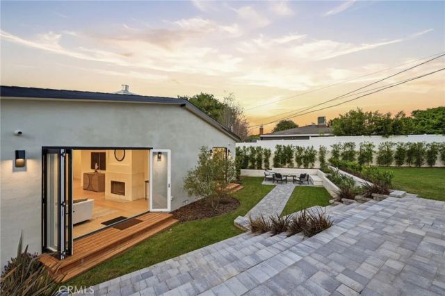 5110 Orange, Los Angeles, CA 90008