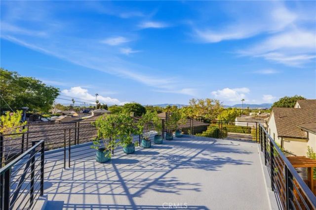 5110 Orange, Los Angeles, CA 90008