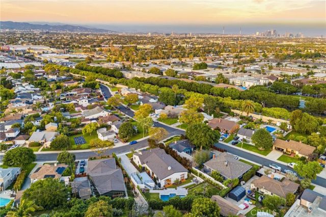 5110 Orange, Los Angeles, CA 90008