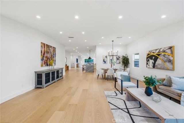 5110 Orange, Los Angeles, CA 90008