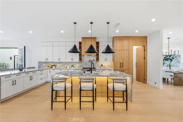 5110 Orange, Los Angeles, CA 90008