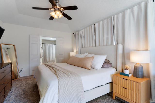 7518 Bayview Drive, Rowlett, TX 75088