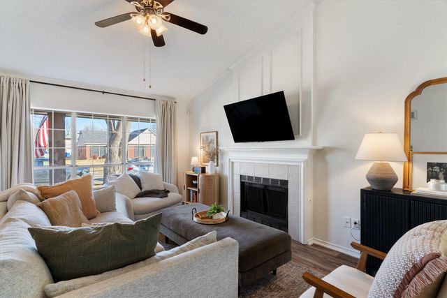 7518 Bayview Drive, Rowlett, TX 75088