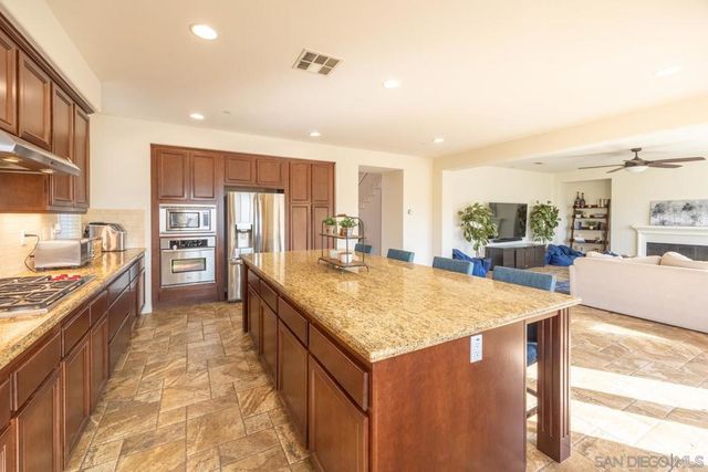 3505 N Fork Avenue, Carlsbad, CA 92010