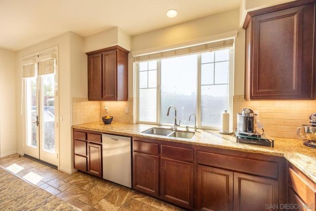 3505 N Fork Avenue, Carlsbad, CA 92010