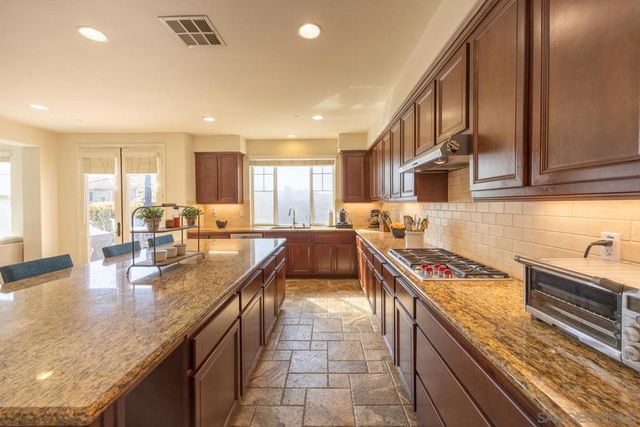 3505 N Fork Avenue, Carlsbad, CA 92010