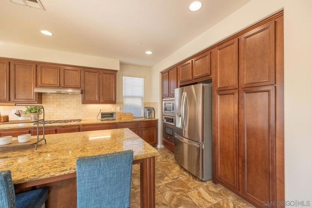 3505 N Fork Avenue, Carlsbad, CA 92010