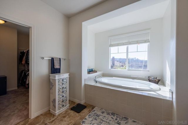 3505 N Fork Avenue, Carlsbad, CA 92010