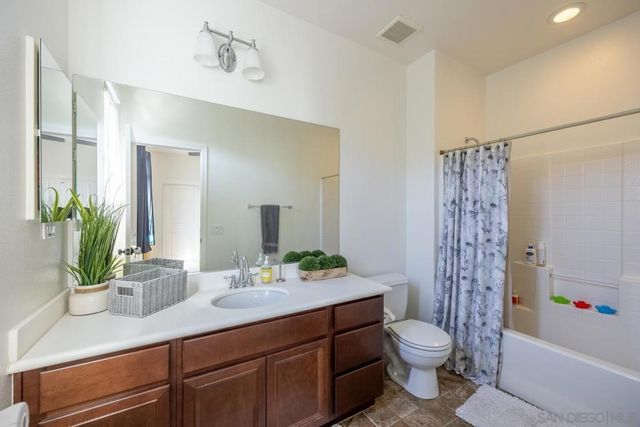 3505 N Fork Avenue, Carlsbad, CA 92010