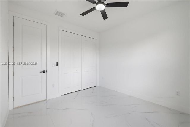 1032 CANDLELIGHT DR, Other City - In The State Of Florida, FL 33974