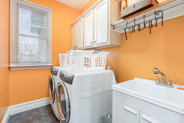 1438 Wallinda Road, Essexville, MI 48732