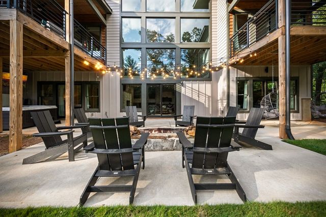 177 Creekside Landing, Ellijay, GA 30540