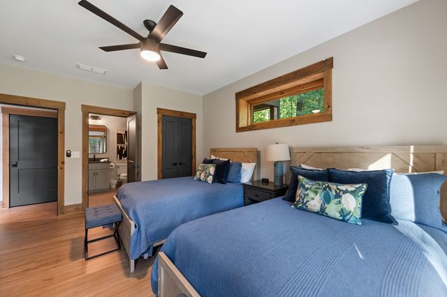 177 Creekside Landing, Ellijay, GA 30540