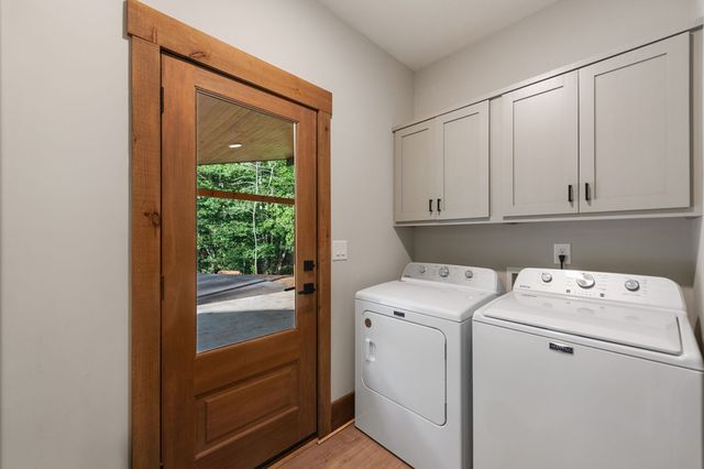 177 Creekside Landing, Ellijay, GA 30540