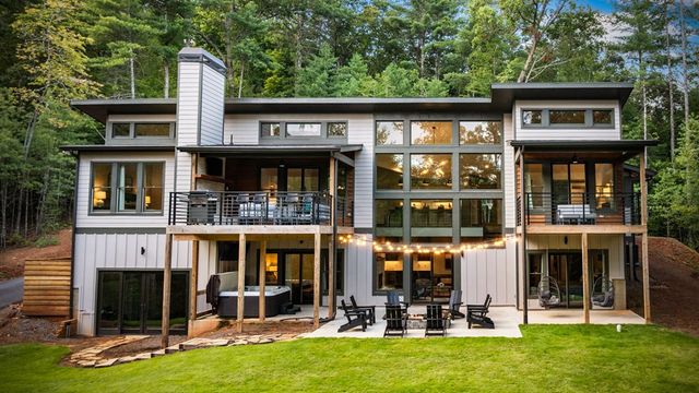 177 Creekside Landing, Ellijay, GA 30540
