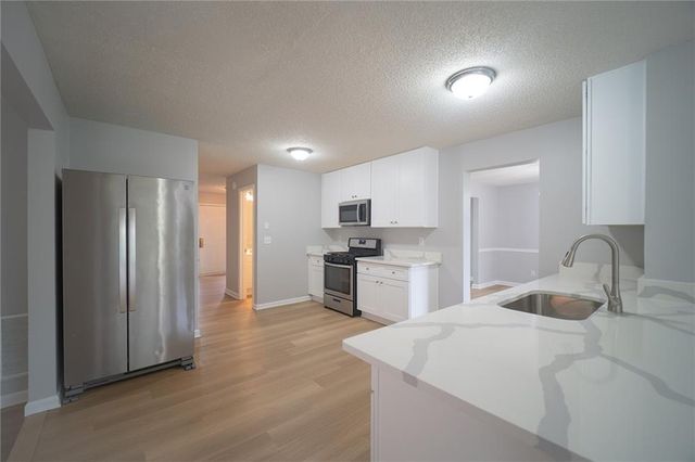 7009 Brecken Trace, Lithonia, GA 30058