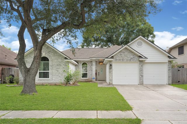 16111 Blue Mesa Ridge Drive, Friendswood, TX 77546