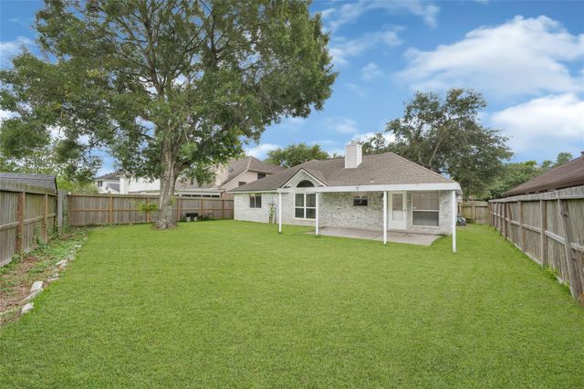 16111 Blue Mesa Ridge Drive, Friendswood, TX 77546