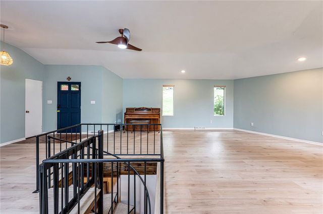 3150 Princeton Rd, Unity Twp, PA 15601